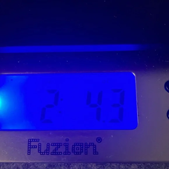 Vintage Gold Filigree Elegant Gold Framed Mirror Tray. - Picture 11 of 11